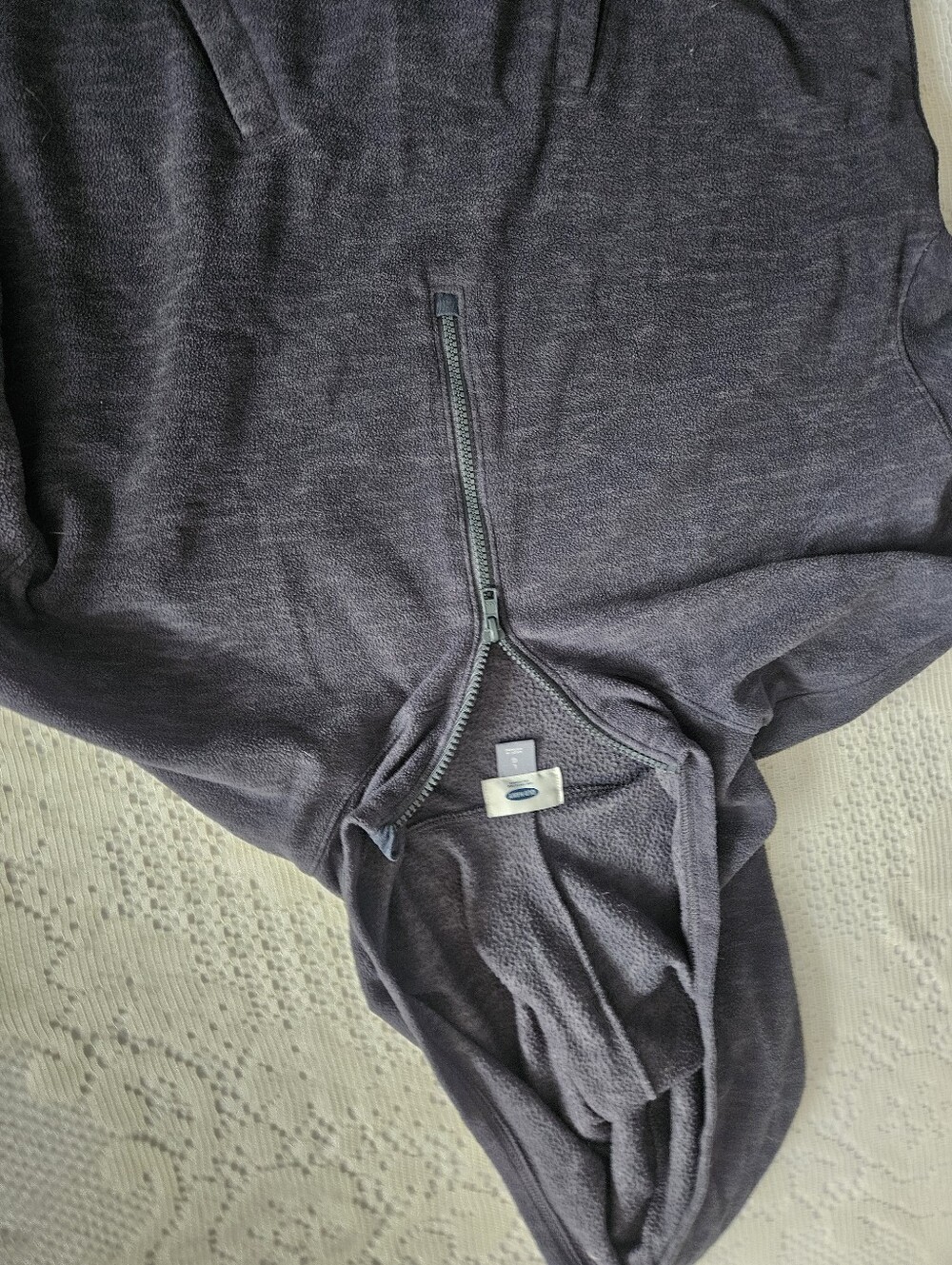 Old Navy Gray Fleece Pullover Hoodie Size Large - Picture 6 of 7